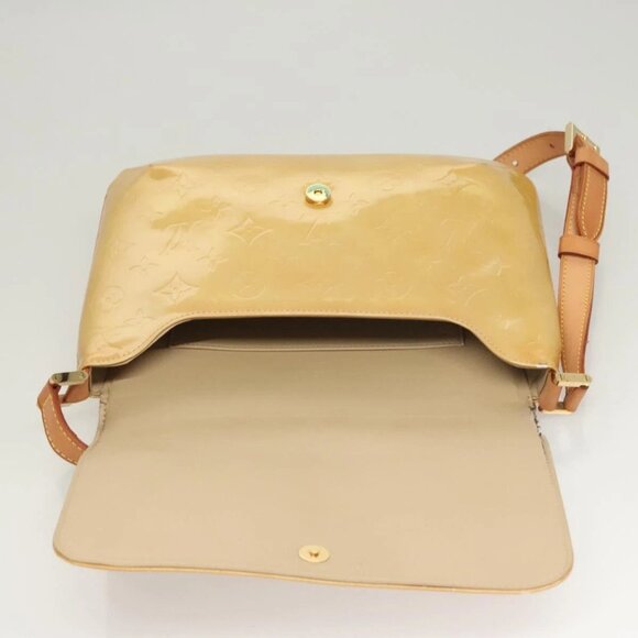 LOUIS VUITTON Monogram Vernis Thompson Street Bag Beige M91301 LV Auth 120587 - Picture 13 of 16